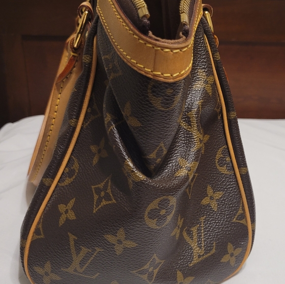 Authentic LV Tivoli PM - Picture 14 of 17